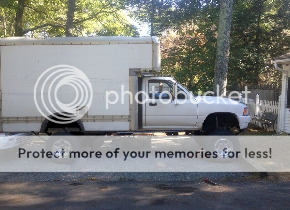 Swap 22r Toyo 4x4 Lifted & Dually Uhaul BOX 4spd (pics)