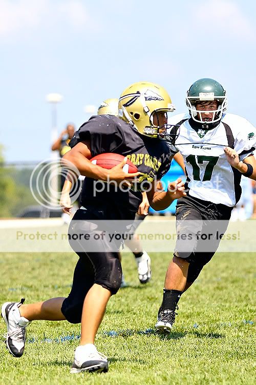 IMAGE: http://i811.photobucket.com/albums/zz39/caroltrentlerphotography/11-13-8-16-1451-webcopy.jpg