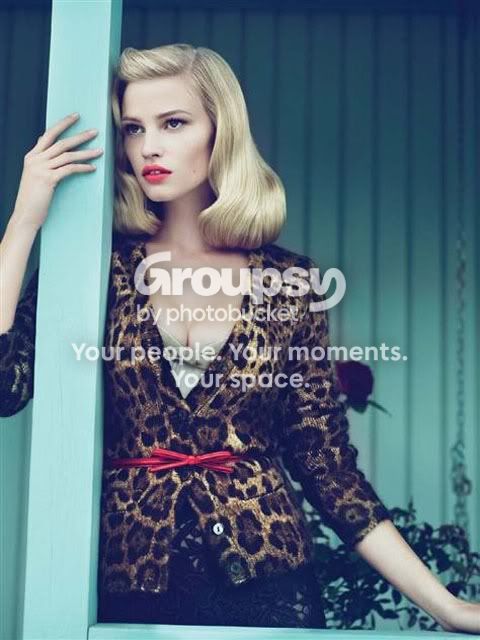 LaraStoneMertMarcusUSVogue5.jpg